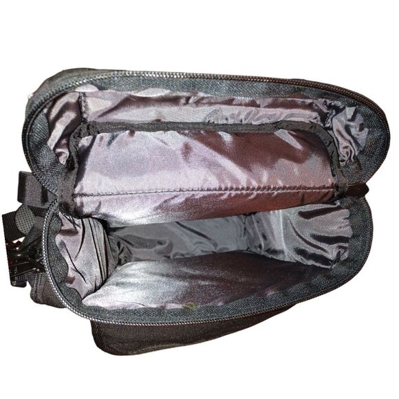 Defibtech Life Line AED (Automated External Defibrillator), Cabinet, Bag, etc. - Picture 5 of 13